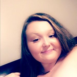 Meet your Posher, Michaela